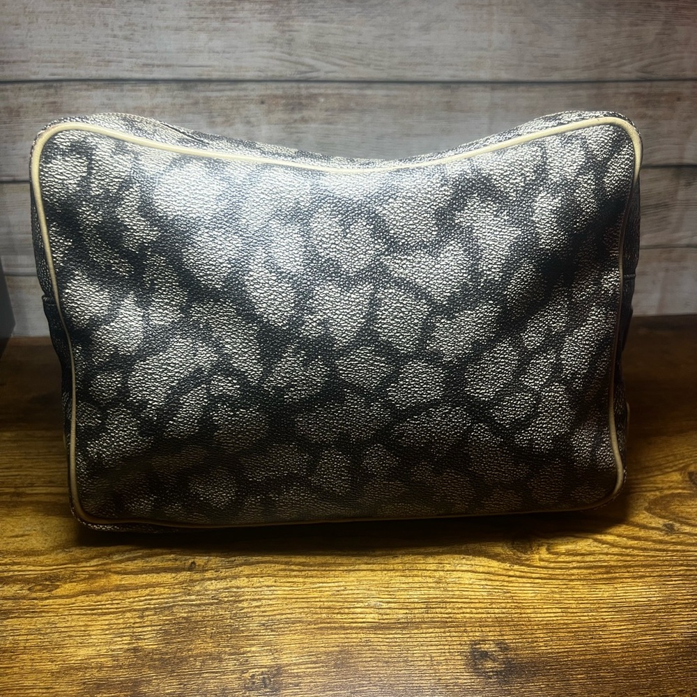 YSL Giraffe Print Pouch - Picture 3 of 8